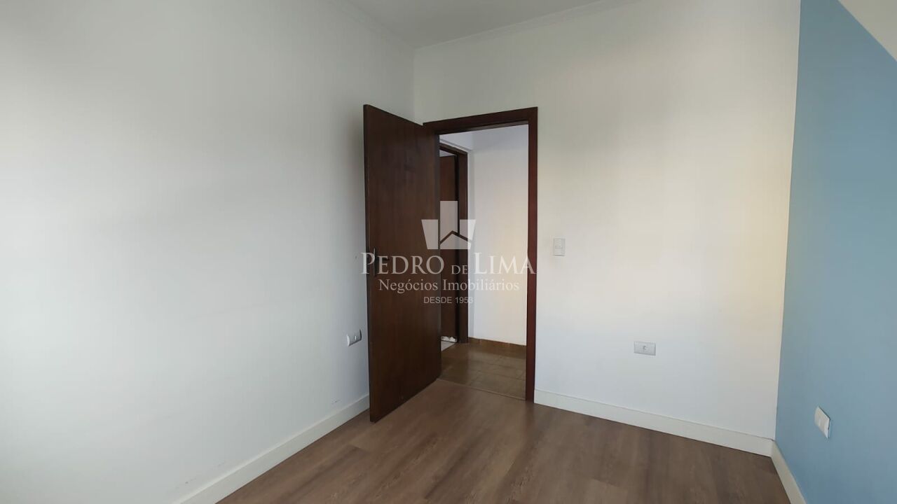 Conjunto comercial na  Vila Jacui com 3 Salas ( uma recepção), 60 m².