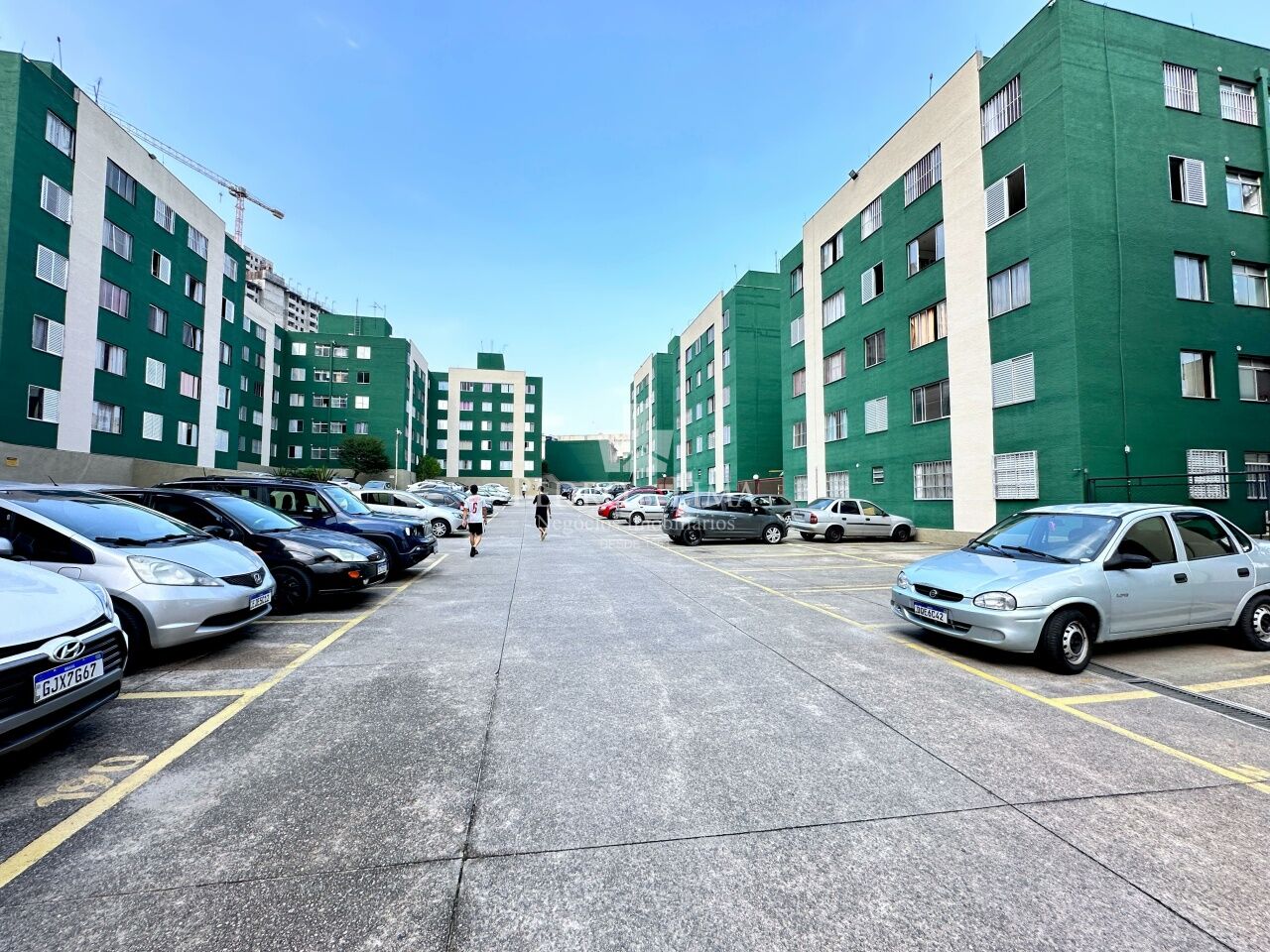Apartamento  47 m², 3 dormitórios, 1 vaga livre, sala ampla e sem elevador no Cangaíba