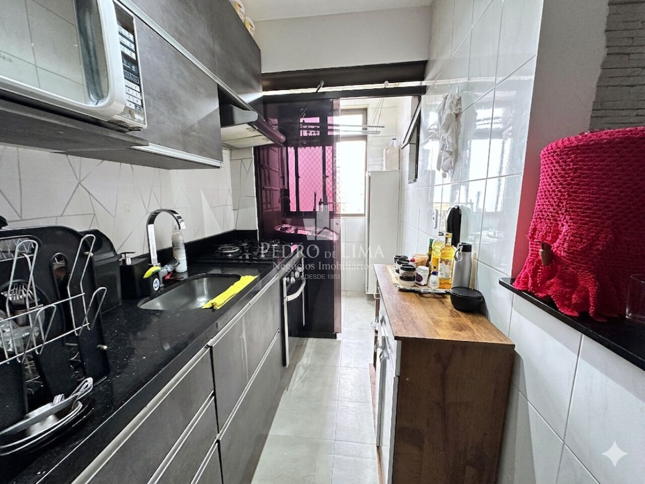 Apartamento 3 dormitórios, 1 vaga e sacada, Vila Araguaia - Cangaíba