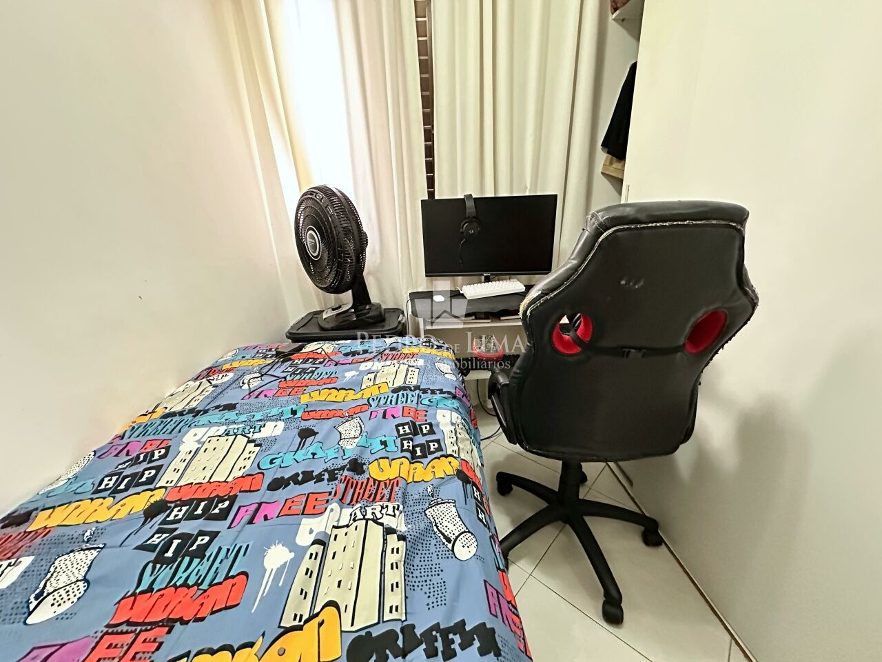 Apartamento 3 dormitórios, 1 vaga e sacada, Vila Araguaia - Cangaíba