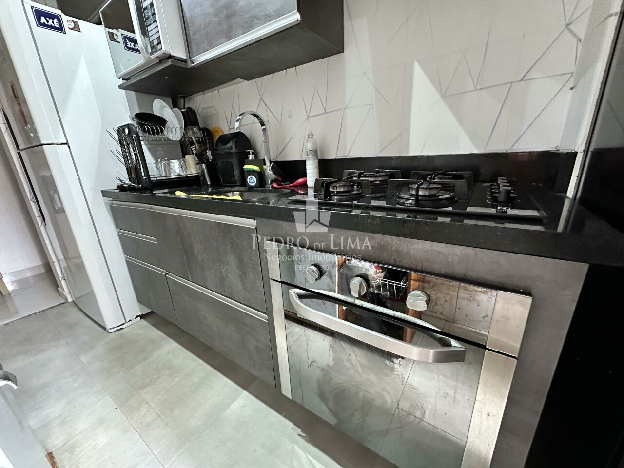 Apartamento 3 dormitórios, 1 vaga e sacada, Vila Araguaia - Cangaíba
