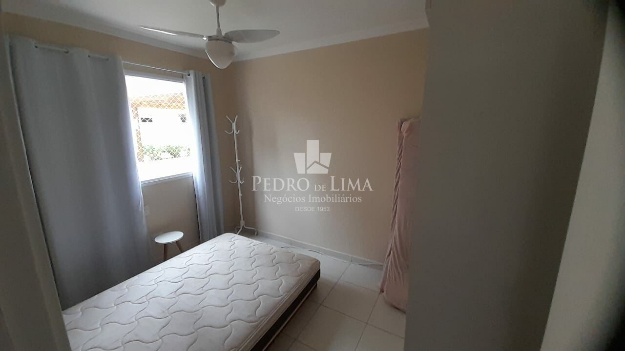 Apartamento Garden no Guarujá Praia da Tortuga, pé na areia