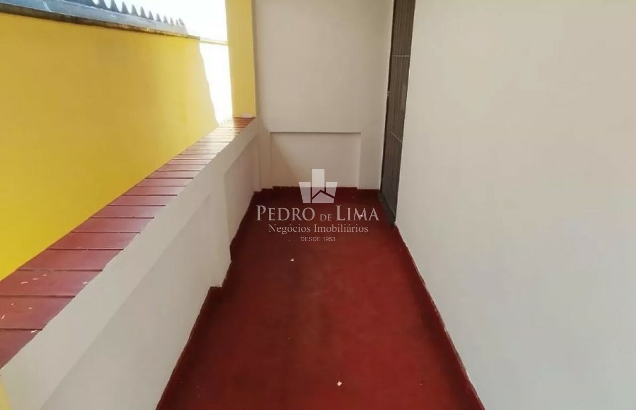 Casa Térrea 2 dormitórios, 1 vaga de garagem e 600 metros do metrô na Penha