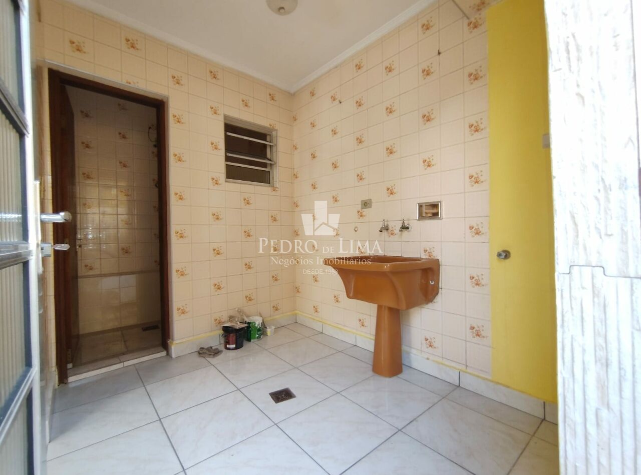 Sobrado Frontal na região da Vila Matilde 