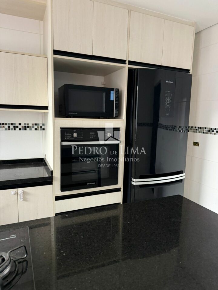 Sobrado frontal mobiliado com 3 suítes, 130 m², em ótima localização da Vila Granada. - Penha