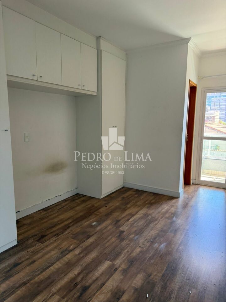 Sobrado frontal mobiliado com 3 suítes, 130 m², em ótima localização da Vila Granada. - Penha