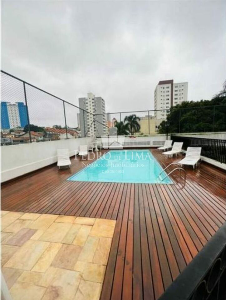 Apartamento no Condomínio Algarve com 2 suítes e duas vagas de garagem na Penha