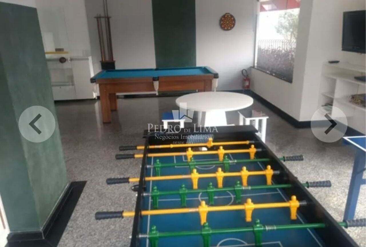 Apartamento no Condomínio Algarve com 2 suítes e duas vagas de garagem na Penha