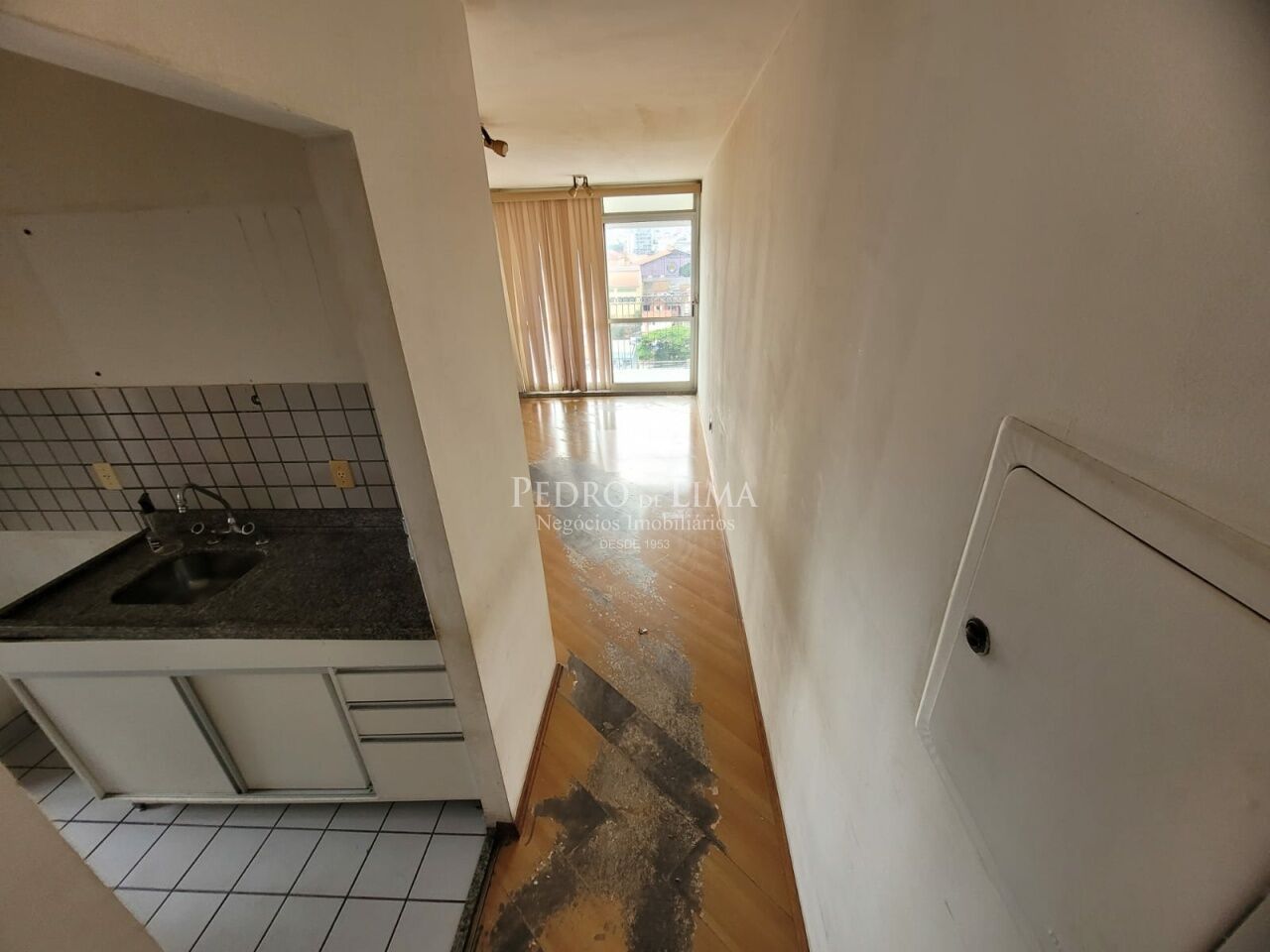 imagem do imovel Apartamento no Condomínio Algarve com 2 suítes e duas vagas de garagem na Penha ref: PE45010