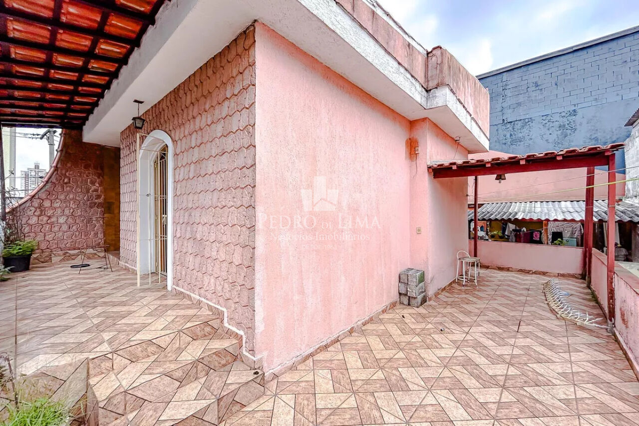 Sobrado no  Penha com 2 dormitórios sendo 1 suíte, 115 m², em ótima localização 
