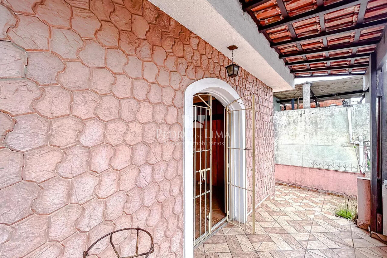 Sobrado no  Penha com 2 dormitórios sendo 1 suíte, 115 m², em ótima localização 