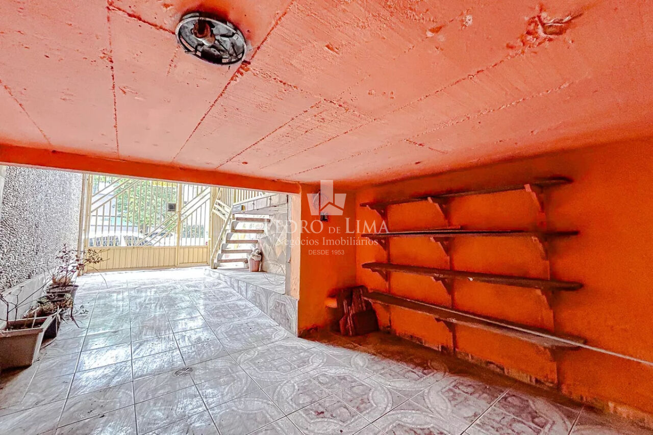 Sobrado no  Penha com 2 dormitórios sendo 1 suíte, 115 m², em ótima localização 