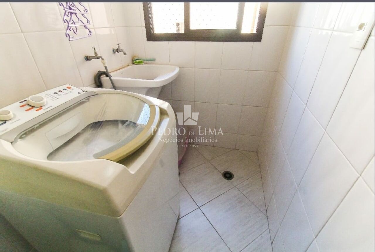 Apartamento com 3 dormitórios, 64 m² e 1 vaga, em Itaquera.