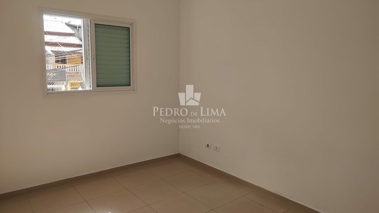 Sobrado Frontal na Penha 2 dormitórios e 2 vagas livres, ótima localização.
