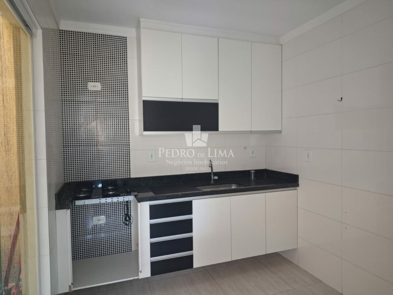 imagem do imovel Sobrado de Condomínio em porcelanato com 2 suítes e 1 vaga na Vila Matilde ref: PE45027