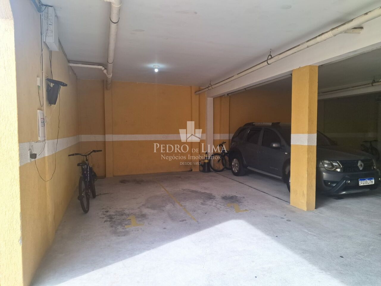 Sobrado de Condomínio em porcelanato com 2 suítes e 1 vaga na Vila Matilde