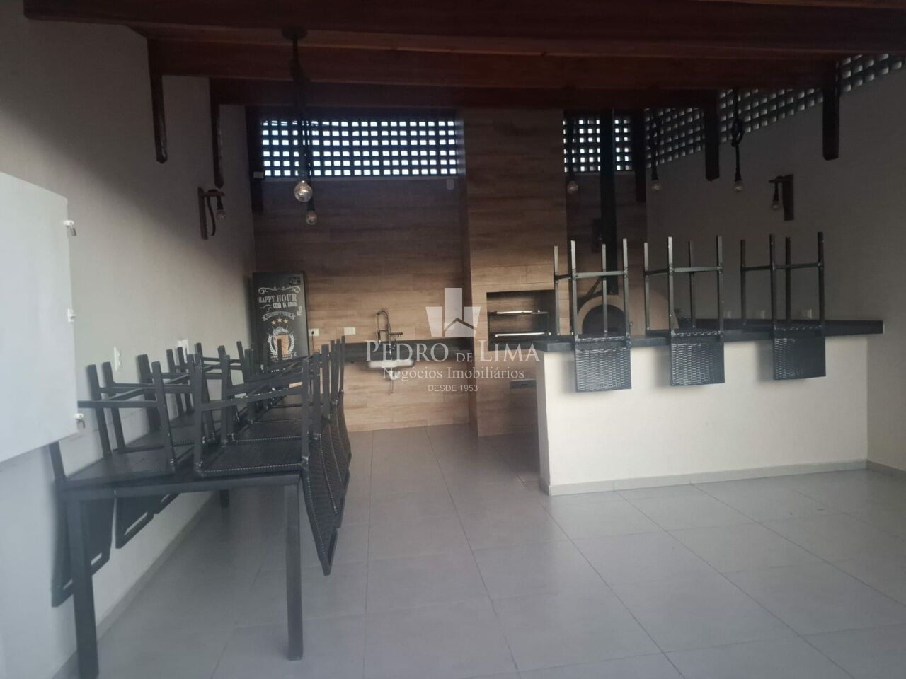 Apartamento em andar alto, vista livre com 3 dormitórios sendo 1 suíte na  Vila Matilde