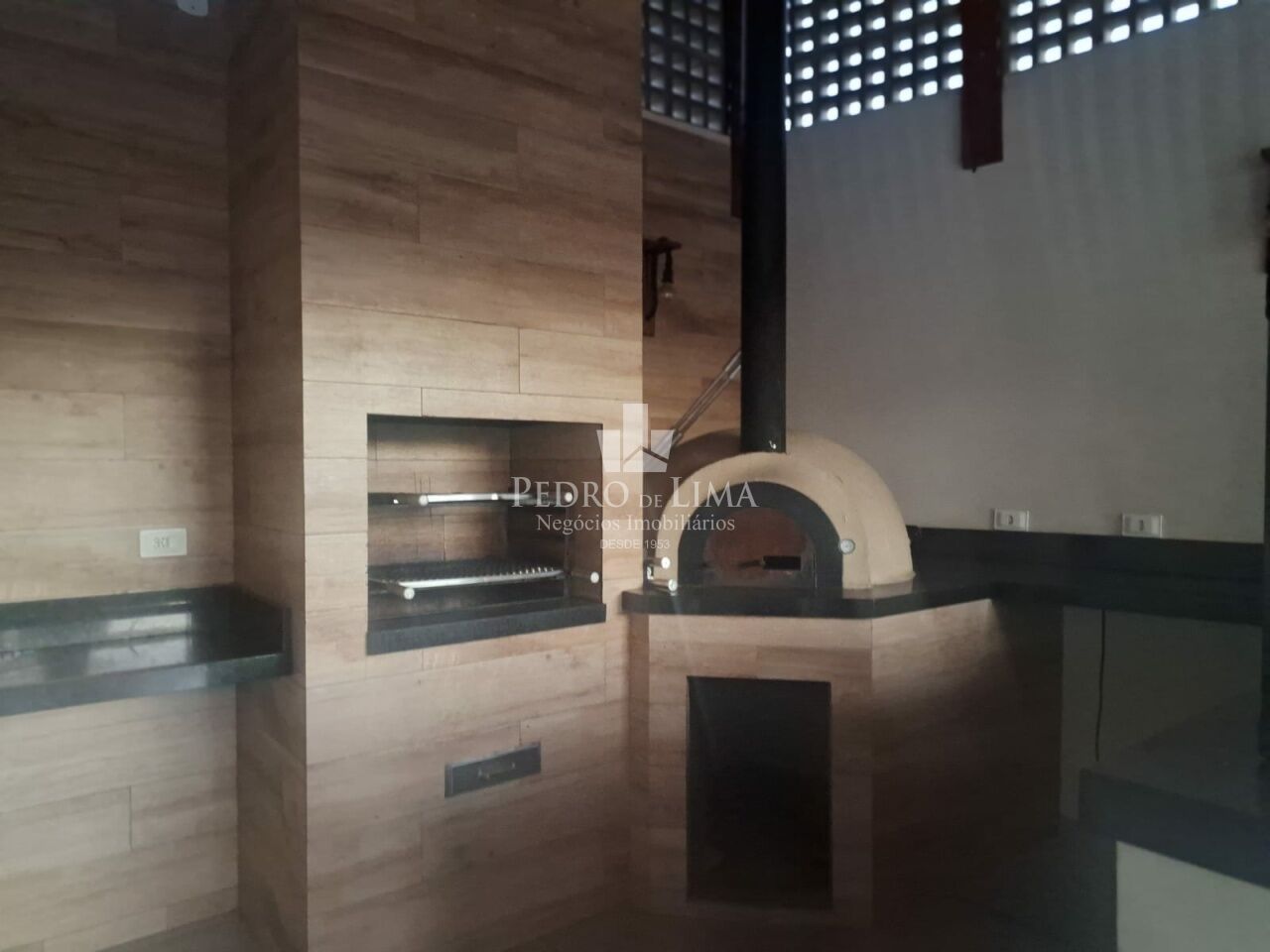 Apartamento em andar alto, vista livre com 3 dormitórios sendo 1 suíte na  Vila Matilde