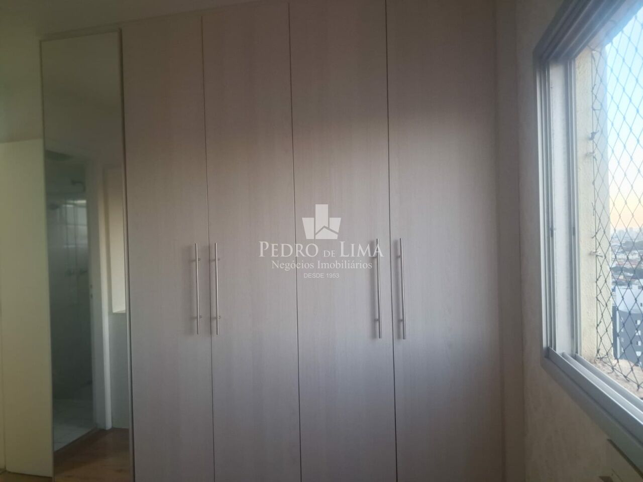 Apartamento em andar alto, vista livre com 3 dormitórios sendo 1 suíte na  Vila Matilde