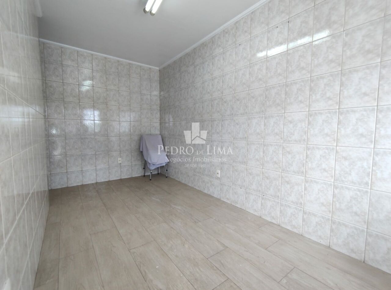 Sobrado frontal na região da Penha
