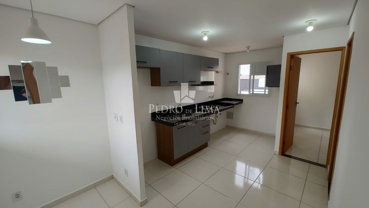 Apartamento de 57 metros na Penha de França, com dois quartos.