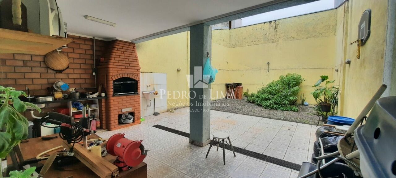 Sobrado frontal 4 Quartos,1 Suíte e 2 Vagas na Vila Ré