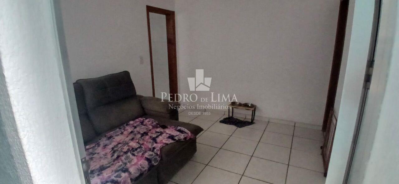 Terreno com 4 casas no Ermelino Matarazzo