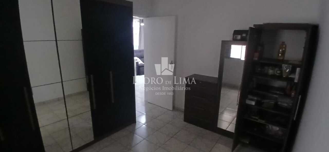 Terreno com 4 casas no Ermelino Matarazzo
