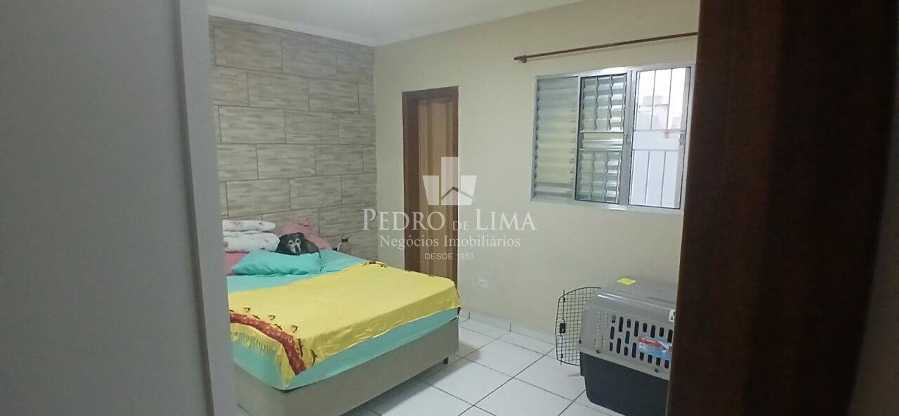 Terreno com 4 casas no Ermelino Matarazzo