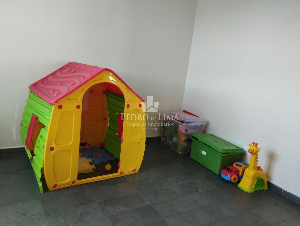 Apartamento com 2 quartos na Penha