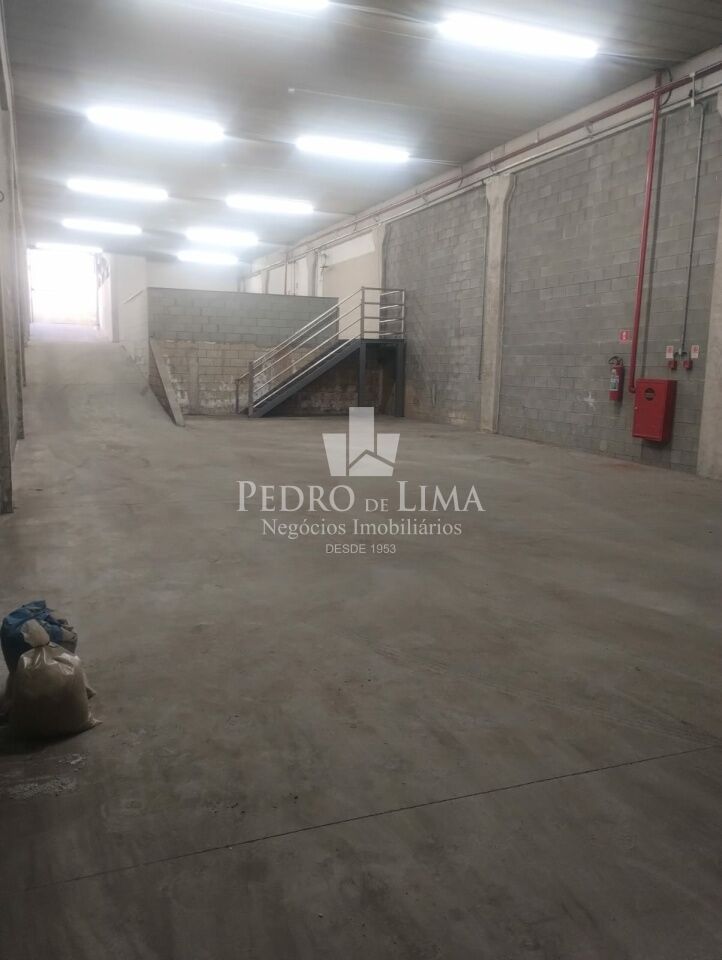 imagem do imovel Galpão Comercial de 1000 metros na Av Dr Assis Ribeiro  ref: PE45072