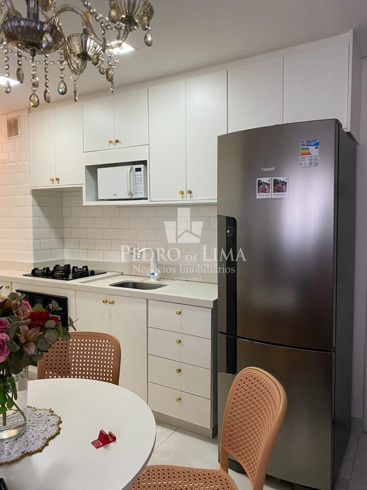Apartamento de 40m² andar alto todo reformado no Cangaíba