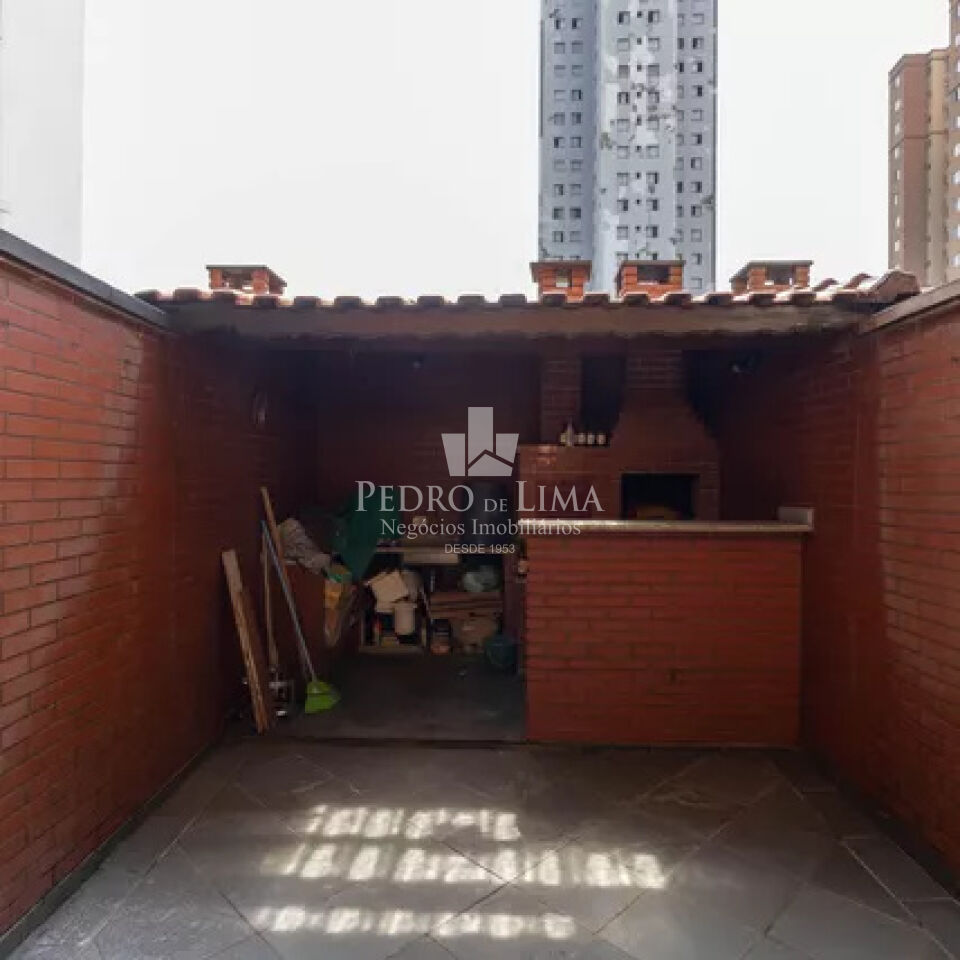 Sobrado frontal na Penha