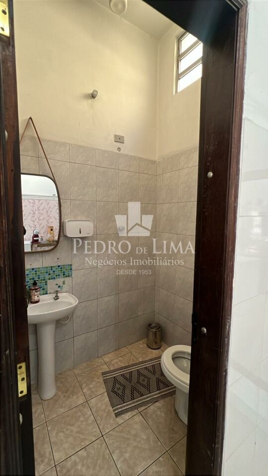 Prédio comercial na Vila Matilde