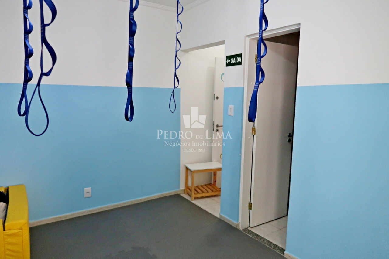 Prédio comercial na Vila Matilde