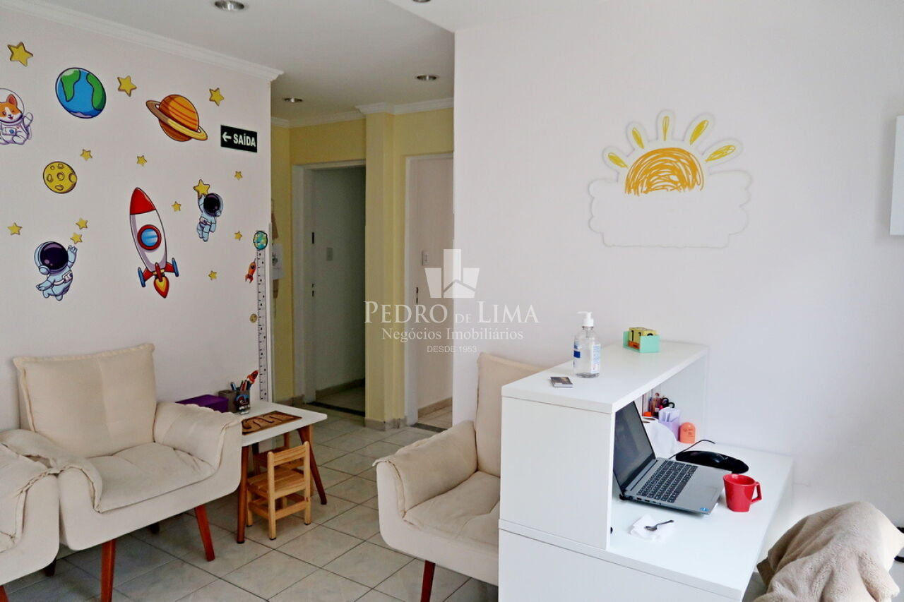 Prédio comercial na Vila Matilde