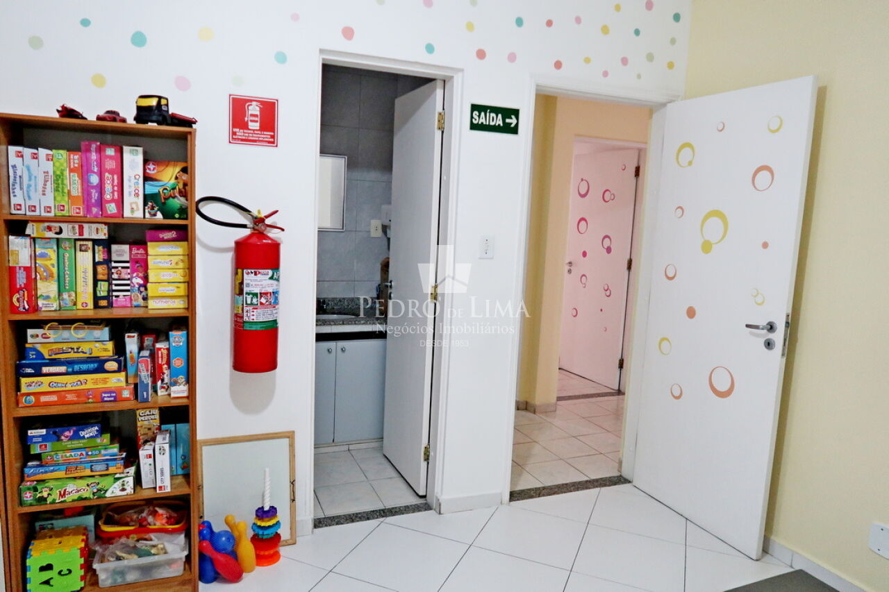 Prédio comercial na Vila Matilde