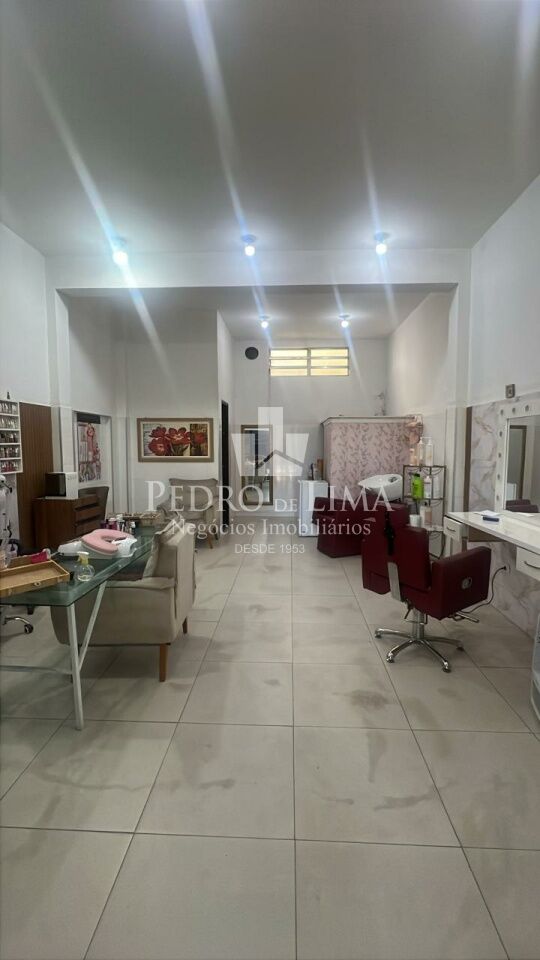 Prédio comercial na Vila Matilde