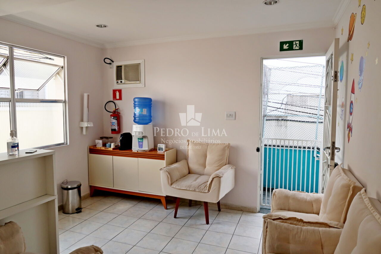 Prédio comercial na Vila Matilde