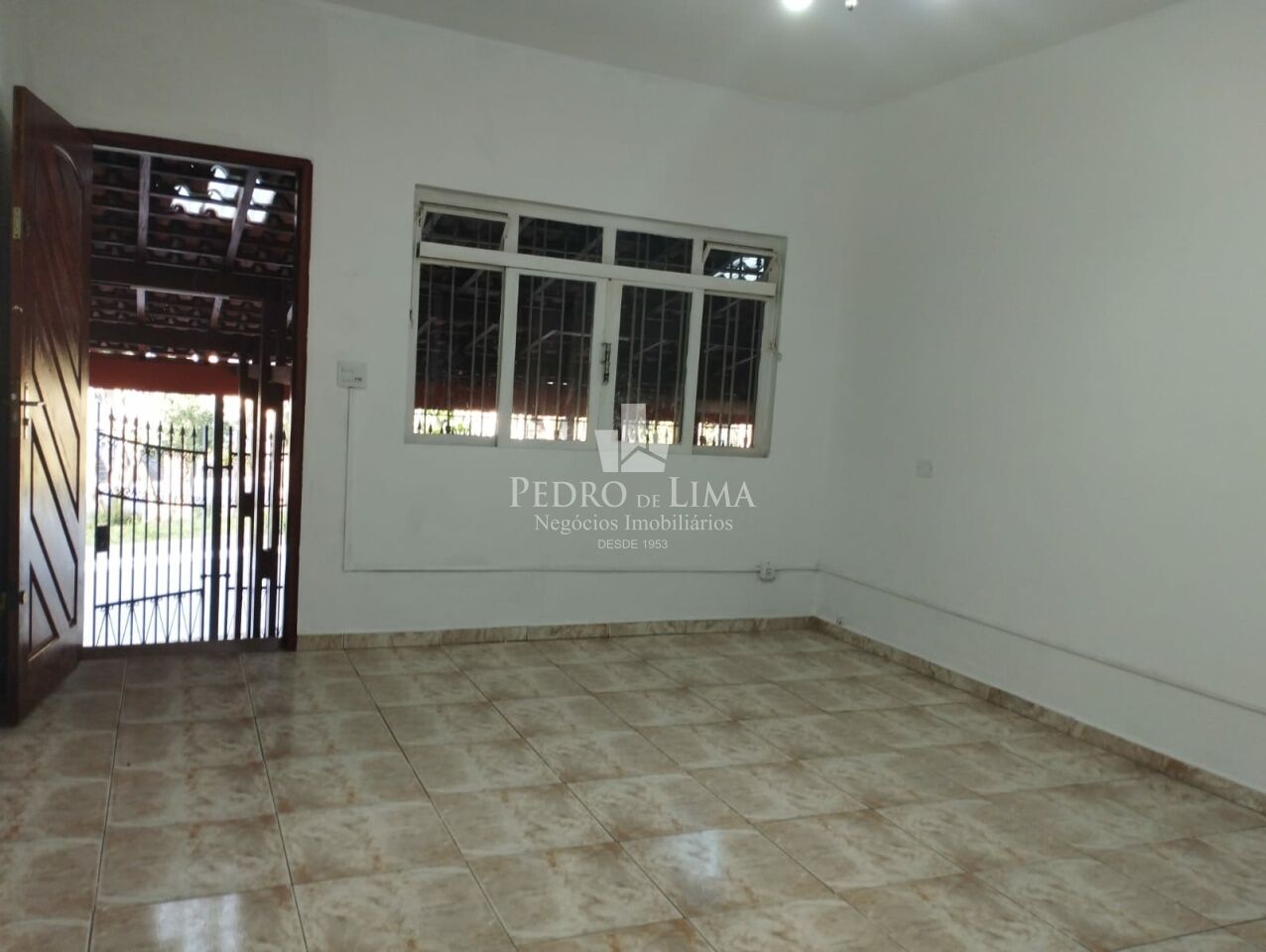imagem do imovel Casa Térrea 2 dormitórios e Edícula na Penha ref: PE45102