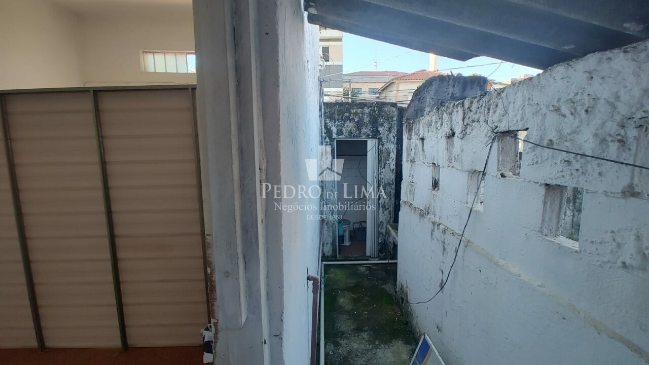 Salão de 21 m², com banheiro, em Arthur Alvim