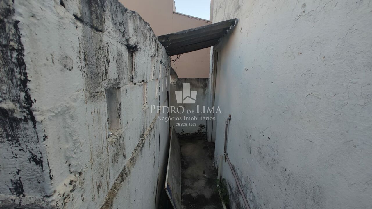 Salão de 21 m², com banheiro, em Arthur Alvim