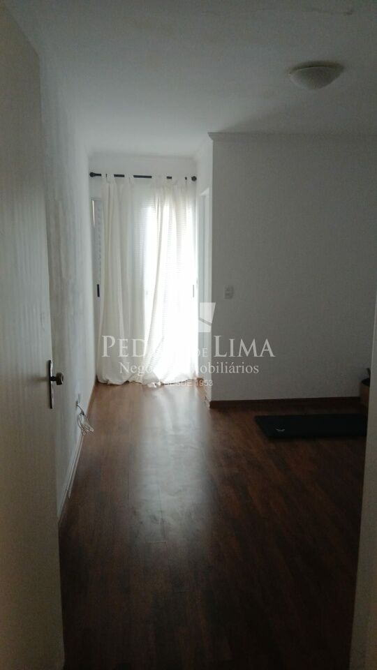 Sobrado em Condomínio com 2 suites na Penha