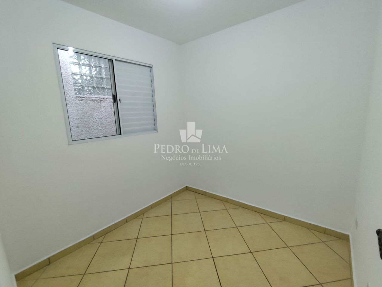  Sobrado em Condomínio na Vila Ré