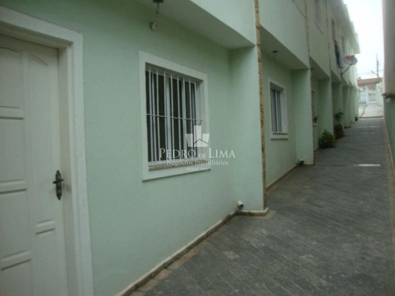  Sobrado em Condomínio na Vila Ré