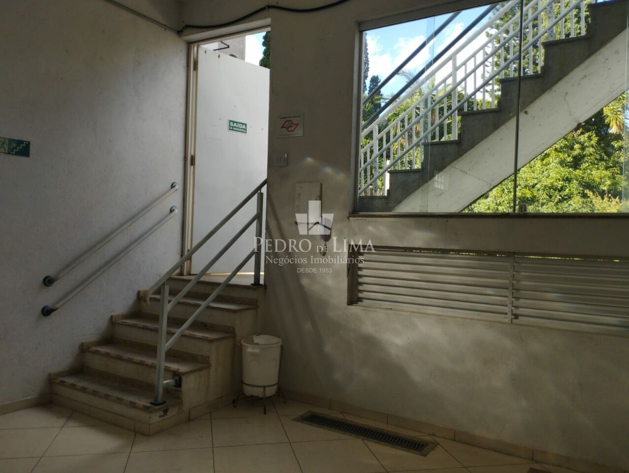 Sobrado em condominio com 3 dormitórios e 2 vagas na Penha