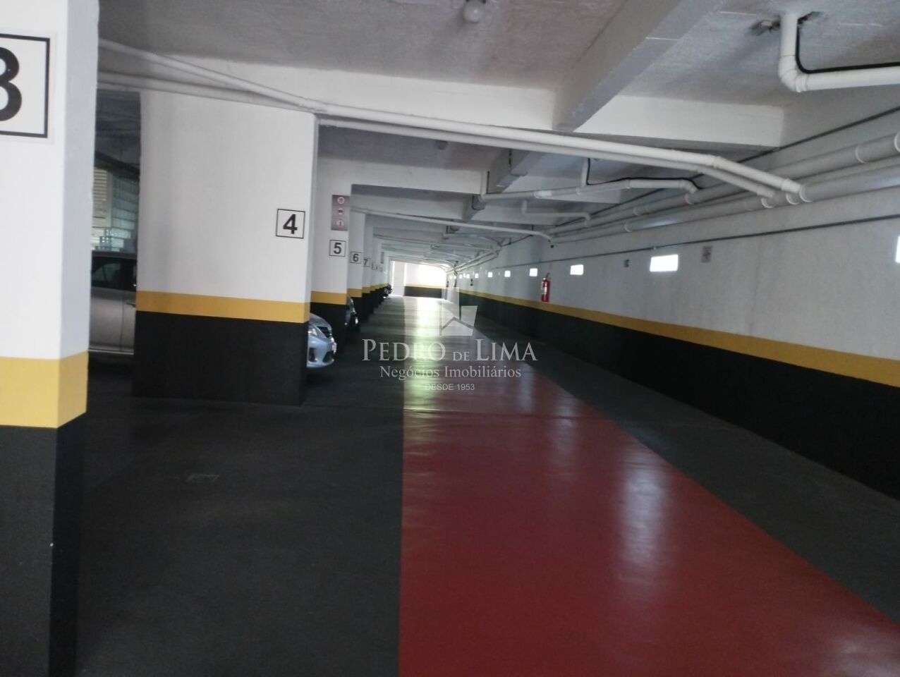 Sobrado em condominio com 3 dormitórios e 2 vagas na Penha