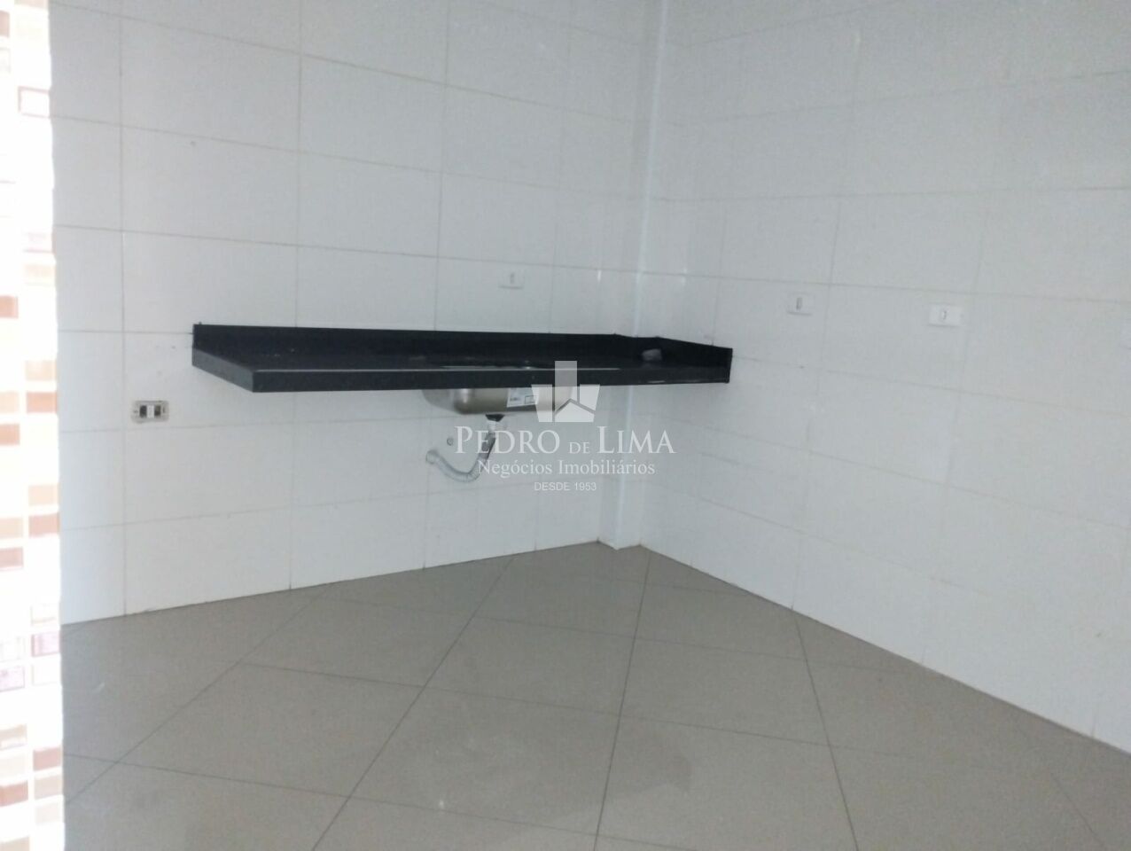 imagem do imovel Sobrado em condominio com 3 dormitórios e 2 vagas na Penha ref: PE45113