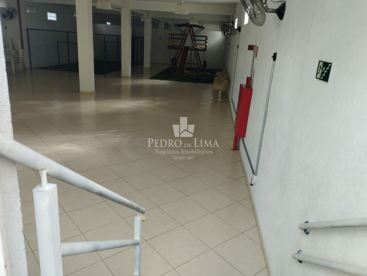 Sobrado em condominio com 3 dormitórios e 2 vagas na Penha
