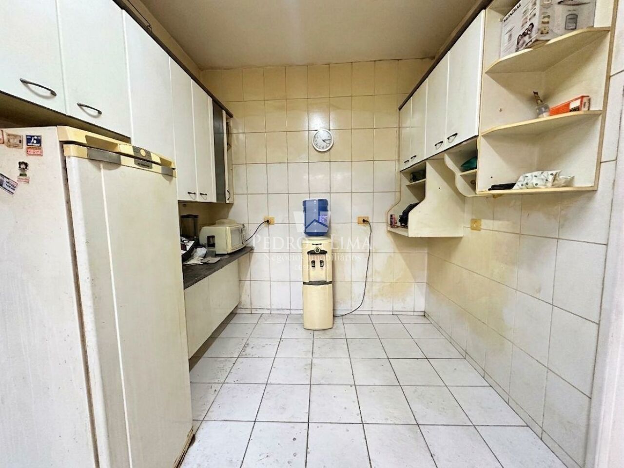 Casa Térrea 2 dormitórios, corredor lateral, quintal e 2 vagas na Penha